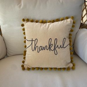 Thankful velvet Pom Pom pillow